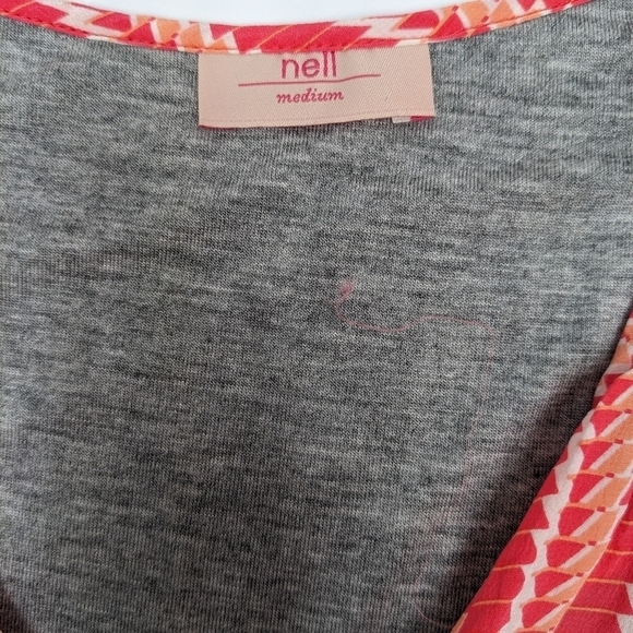 Nell women's pink peach silk patterned tank top size M - Picture 4 of 9